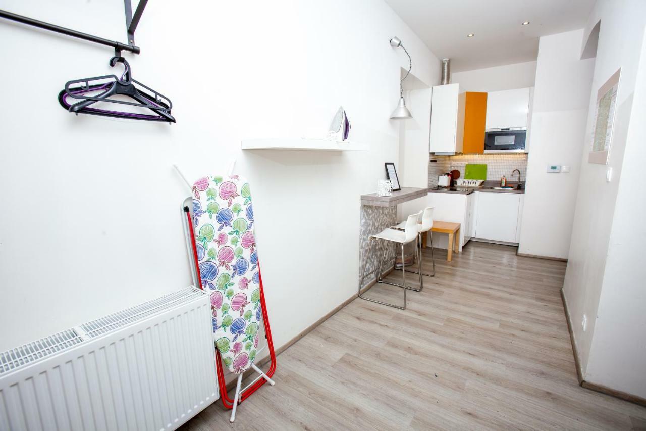 Wow Wow Apartament *