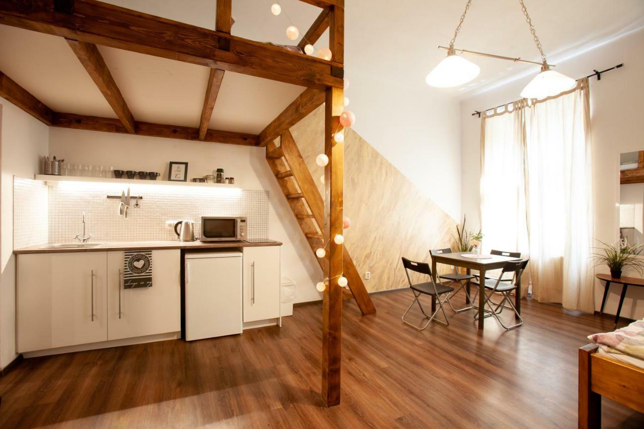 Wow Wow Apartament *