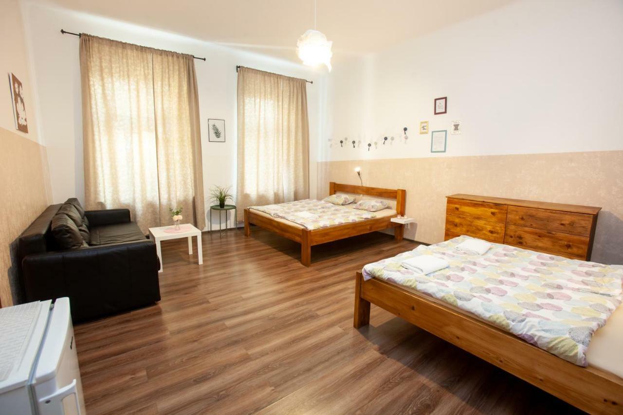 Wow Wow Apartament *